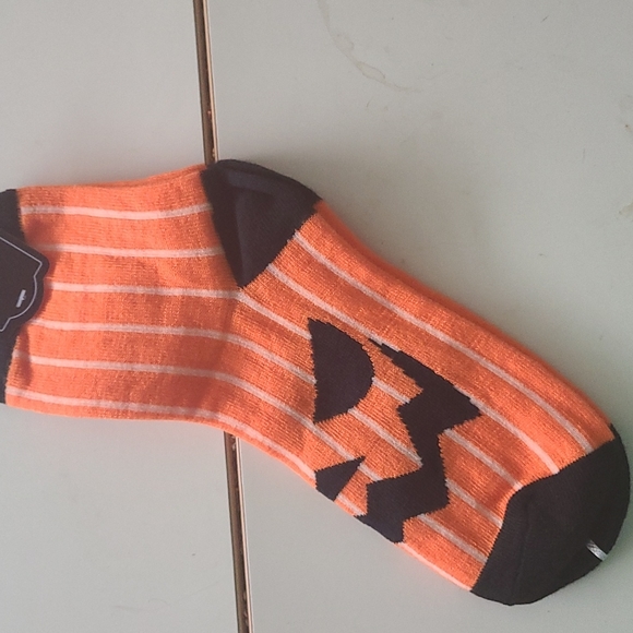 Pumpkin Socks - Picture 1 of 3